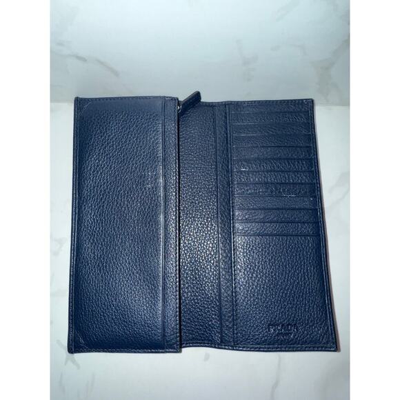 Prada Long Wallet - Picture 4 of 5